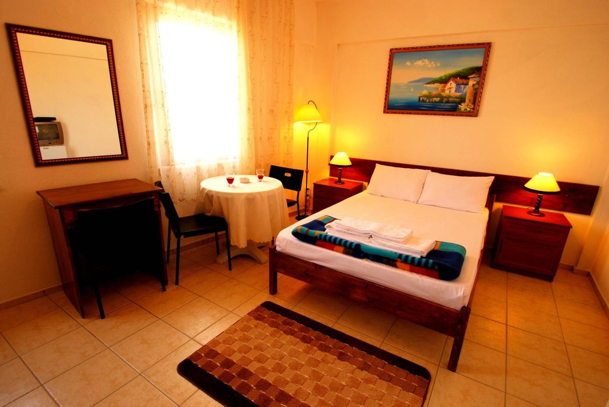 Adali Guest House Bozcaada Eksteriør bilde