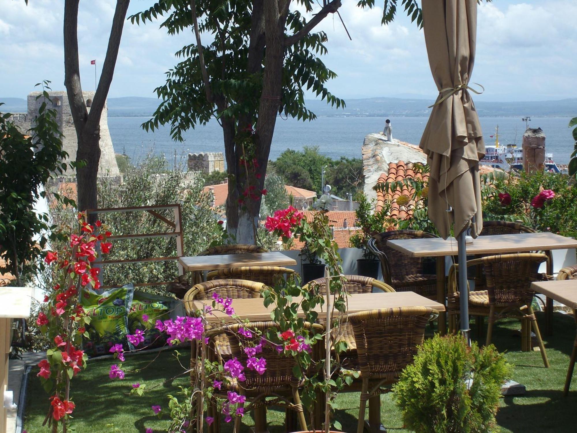 Adali Guest House Bozcaada Eksteriør bilde