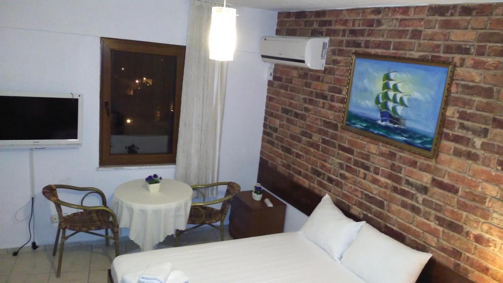 Adali Guest House Bozcaada Eksteriør bilde
