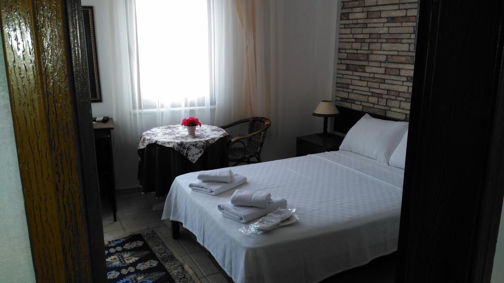 Adali Guest House Bozcaada Eksteriør bilde