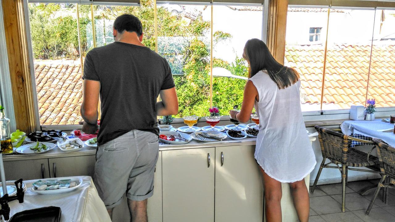 Adali Guest House Bozcaada Eksteriør bilde