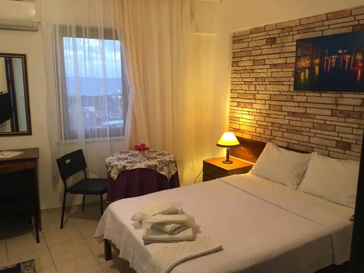 Adali Guest House Bozcaada Eksteriør bilde