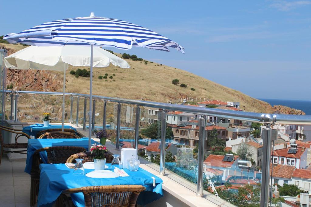 Adali Guest House Bozcaada Eksteriør bilde